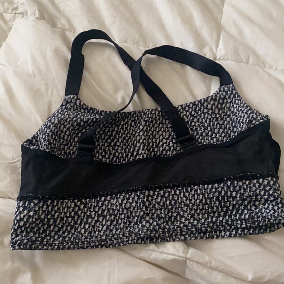 Lululemon printed sport bra 6 - Picture 7 of 7